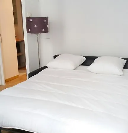 Apartman Apartment Paris Center 3 *